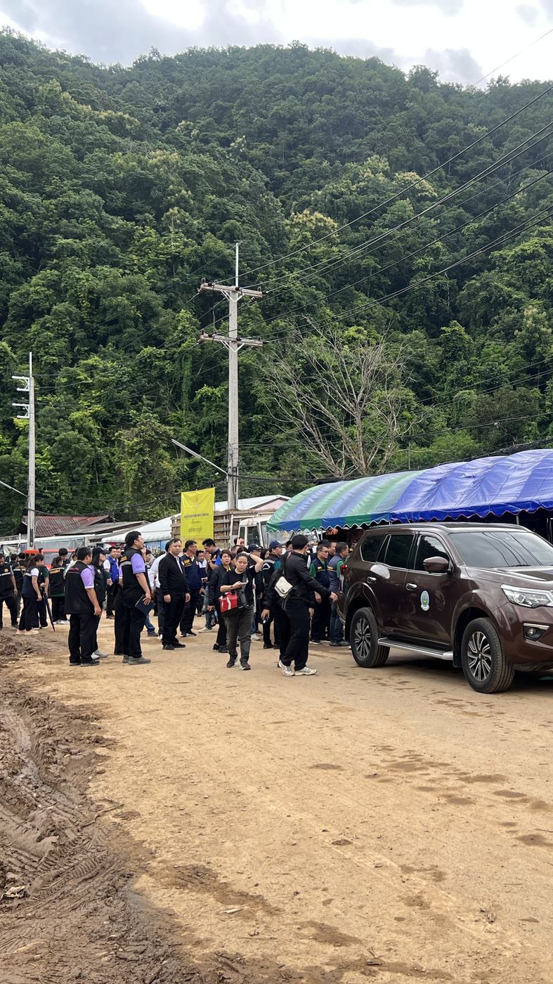 คณะเจ้าหน้าที่ตรวจราชการ