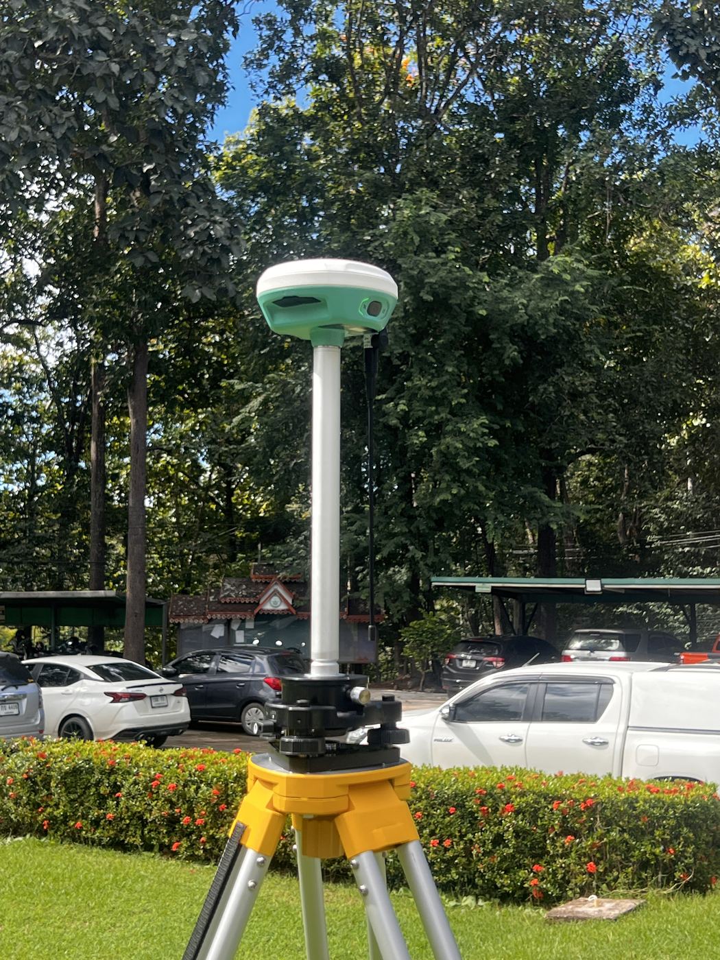 เครื่องรับสัญญาณ GNSS RTK